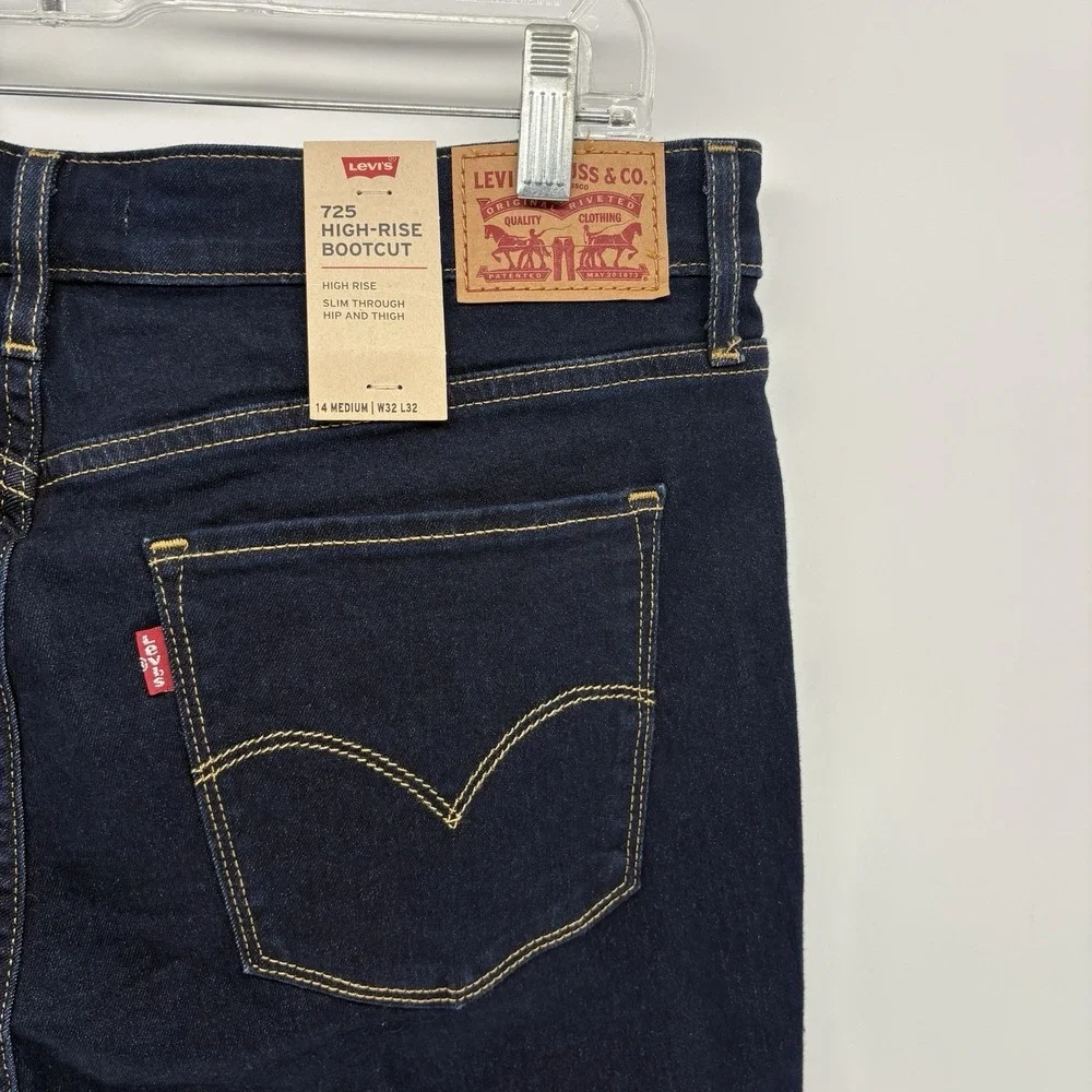 Levis 725 High Rise Bootcut Jeans Dark Blue‎ Stretch NWT Women 14M (32X32)